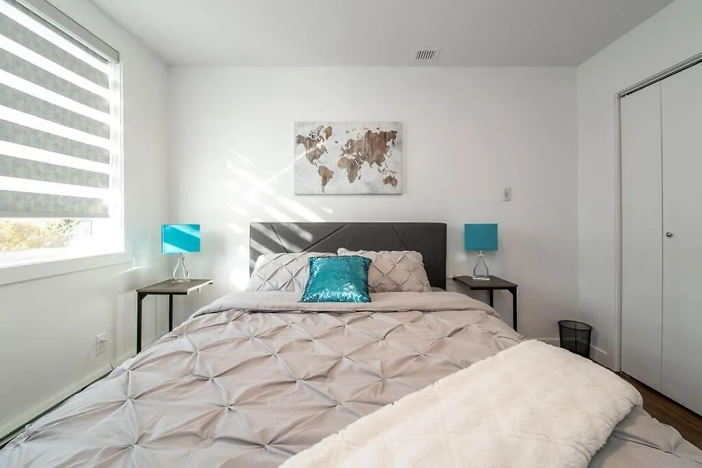 Lejlighed Stylish Close To D/T Free Parking King Bed 2Bed Edmonton