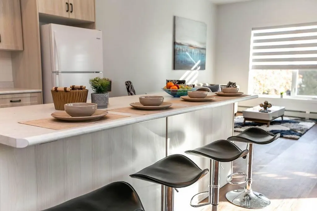Stylish Close To D/T Free Parking King Bed 2Bed Edmonton